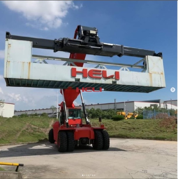 Ричстакер HELI RSH4531