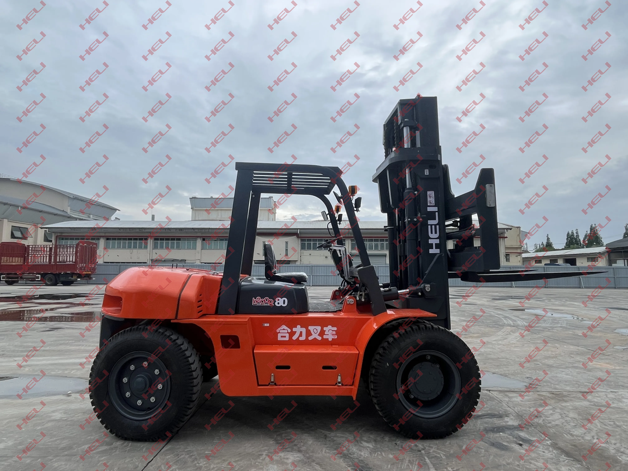 Дизельный вилочный погрузчик HELI CPCD80