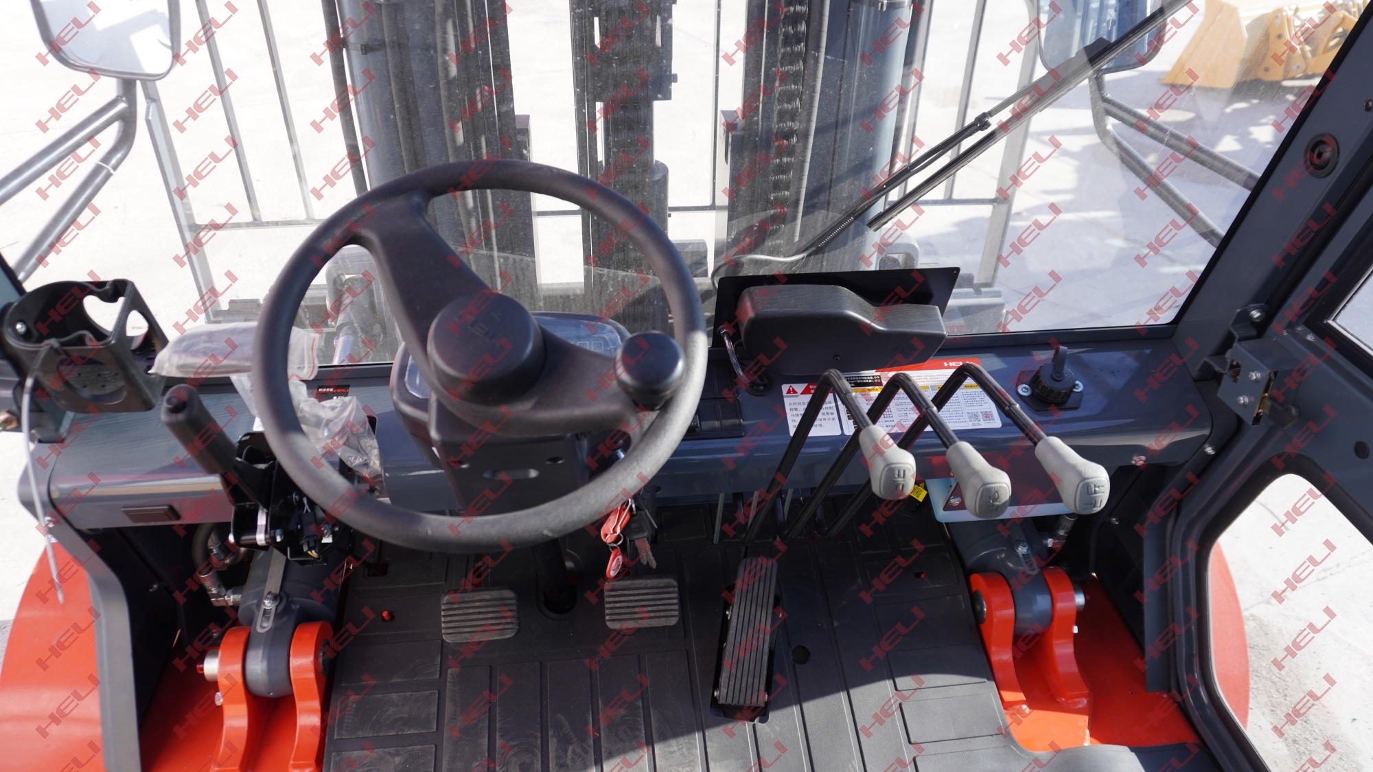 Дизельный вилочный погрузчик HELI CPСD70