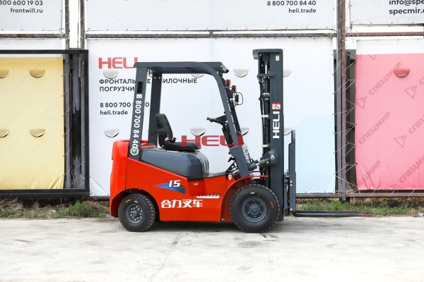Дизельный вилочный погрузчик HELI CPCD15