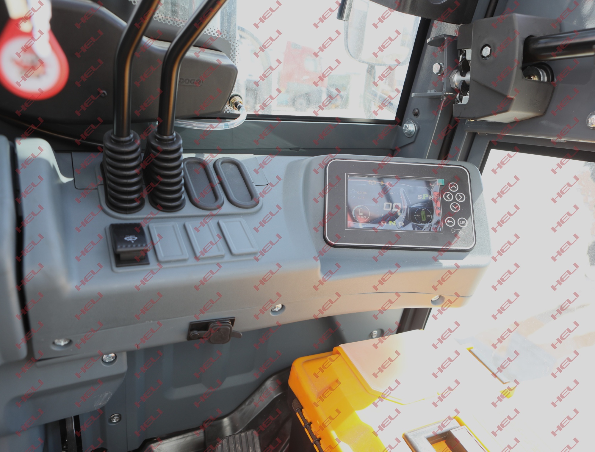 Электропогрузчик вилочный HELI CPD25 GB6LI-H