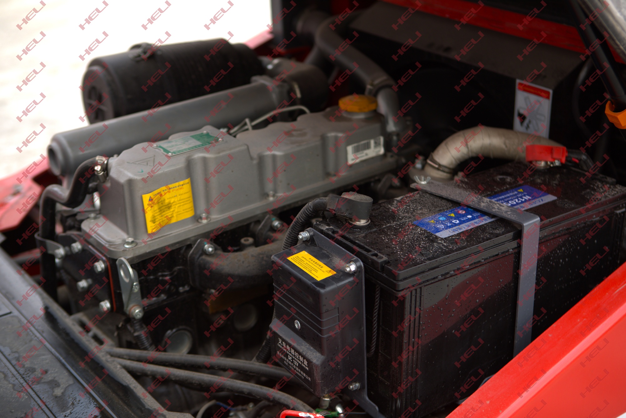 Дизельный вилочный погрузчик HELI CPСD30 (ISUZU)