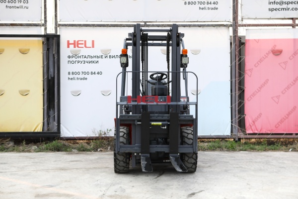 Дизельный вилочный погрузчик Heli CPCD30